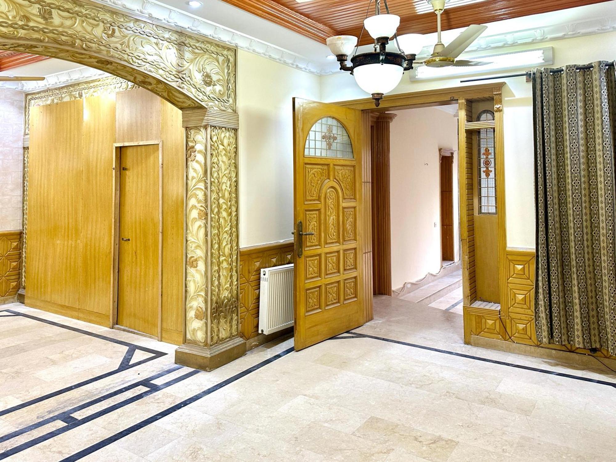 The Royal Regency Guest House イスラマバード エクステリア 写真